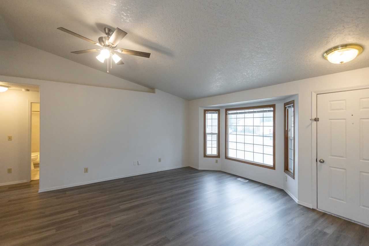 1763 W Mcglinchey St - Photo 6 of 24
