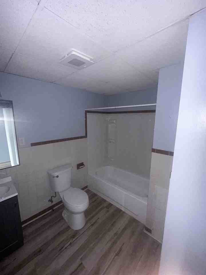 204 W Washington St #2 - Photo 3 of 7