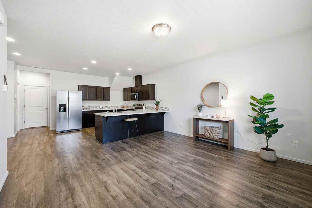 744 Ne 138th Pl - Photo 4 of 17