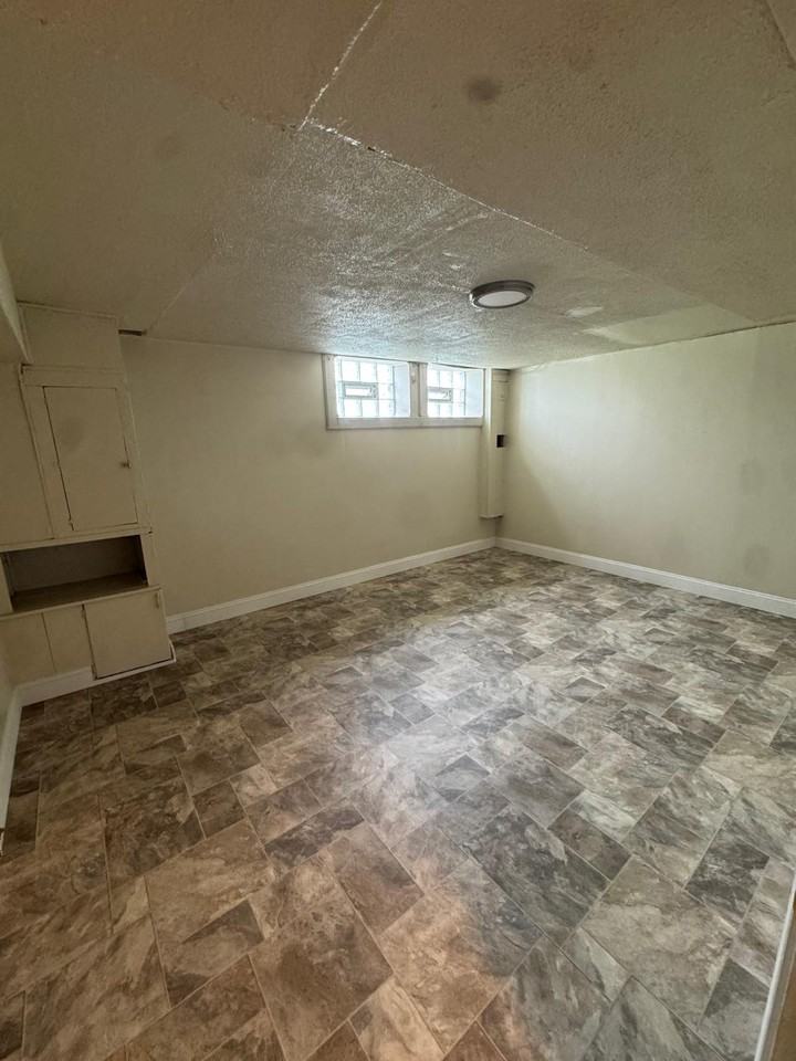 4413 Parkton St - Photo 6 of 21