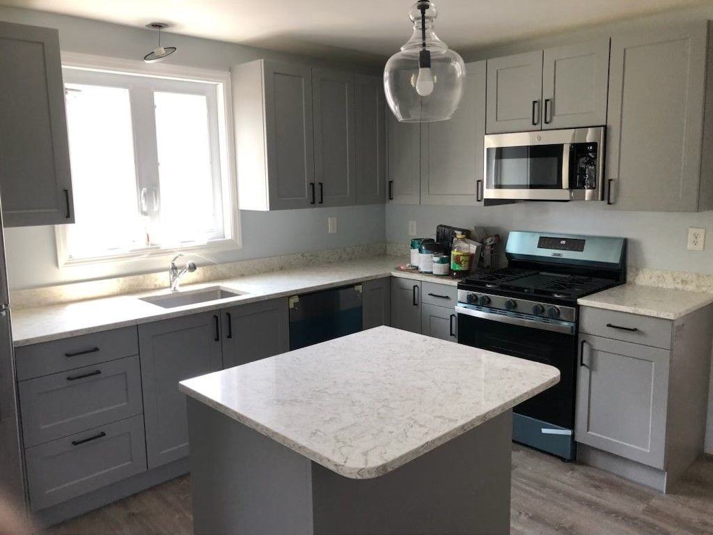 674 Courtland Ave - Photo 2 of 8