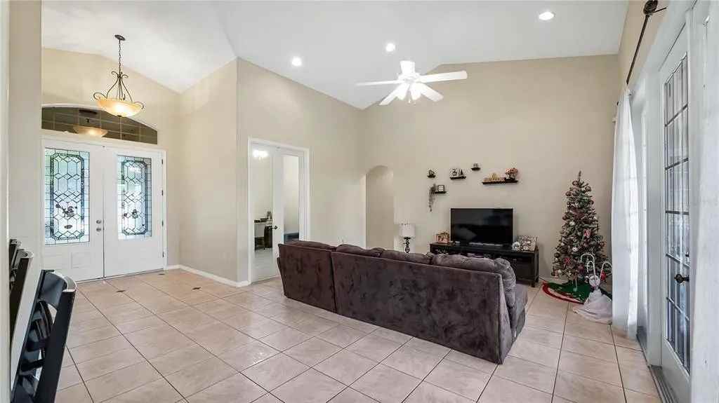 13036 Baybrook Ln - Photo 7 of 25