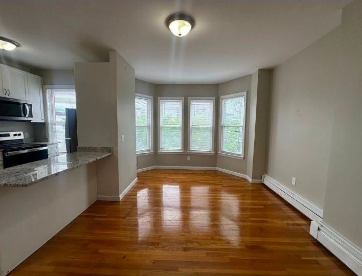 181 Washington Ave ##3 - Photo 4 of 12