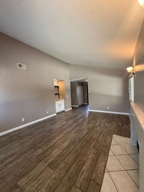 1251 N Baker Ave - Photo 6 of 20