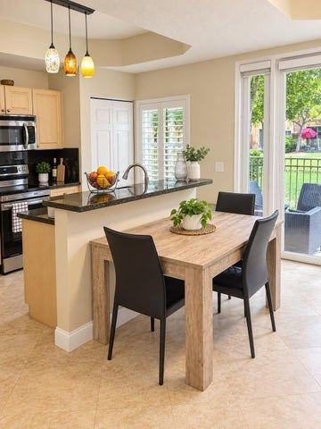 4917 Windward Way - Photo 2 of 4
