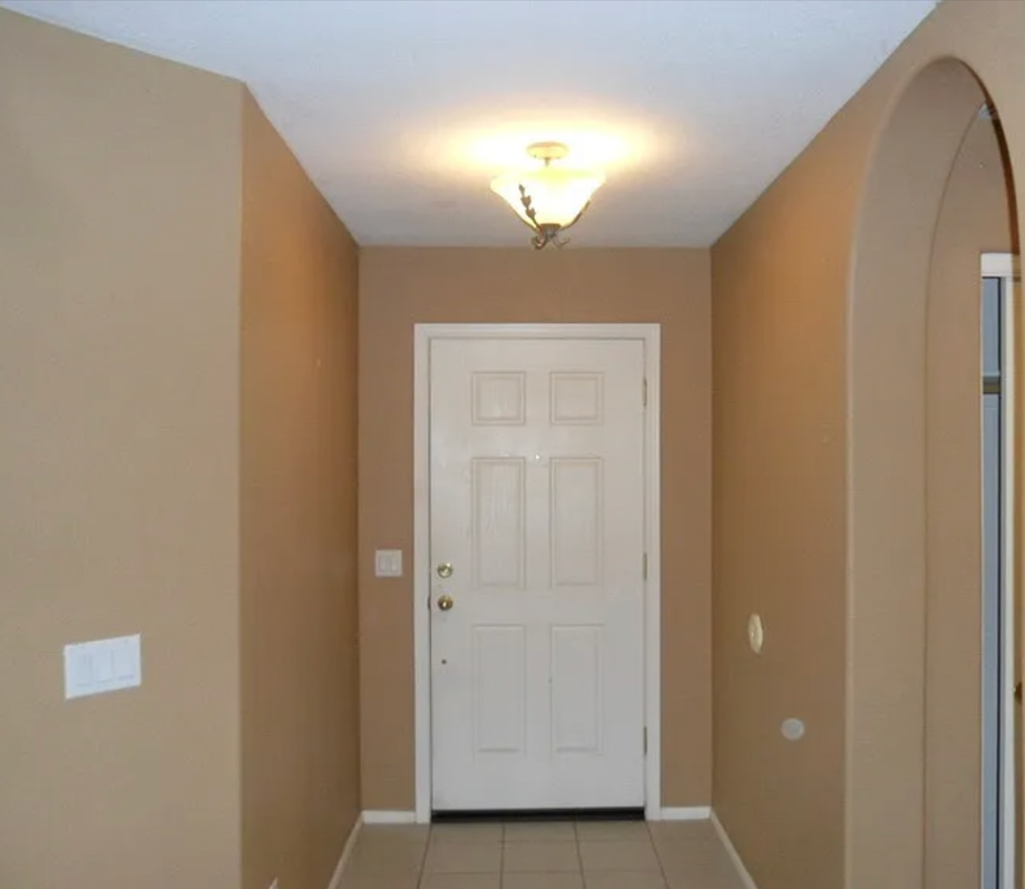 4100 E Lambeth Pl - Photo 2 of 9