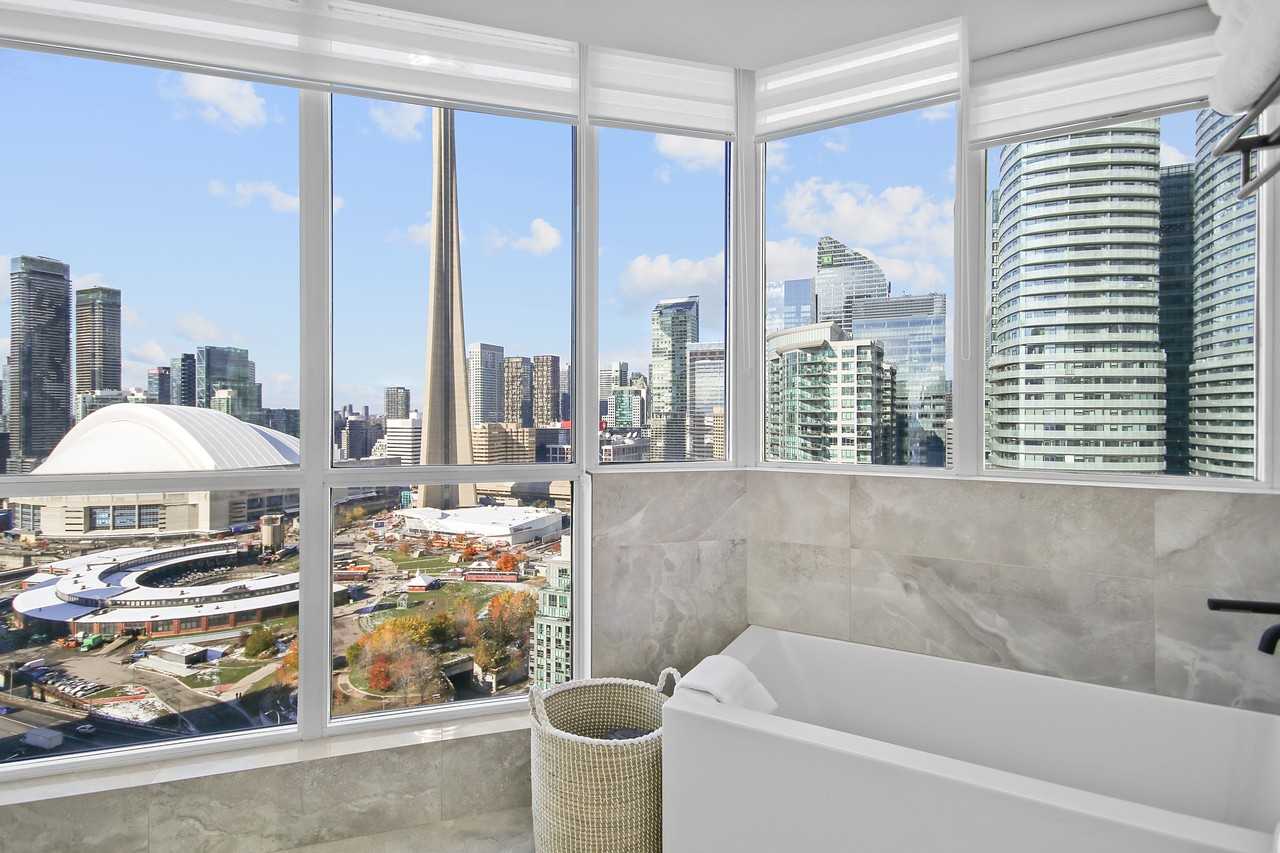 208 Queens Quay W #1 - Photo 4 of 50