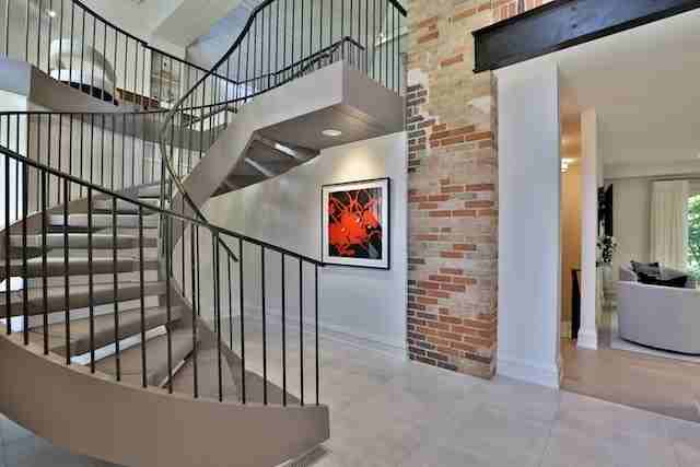 Coachhouse - Photo 7 of 18