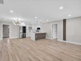featured image of 10691 Nw 28th St