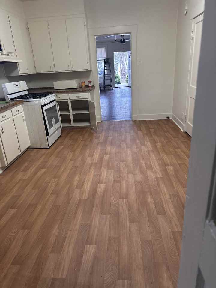 122 Greenway St #1 - Photo 3 of 13