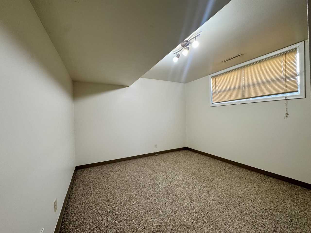 2220 East Avenue A 1/2 - Photo 4 of 14