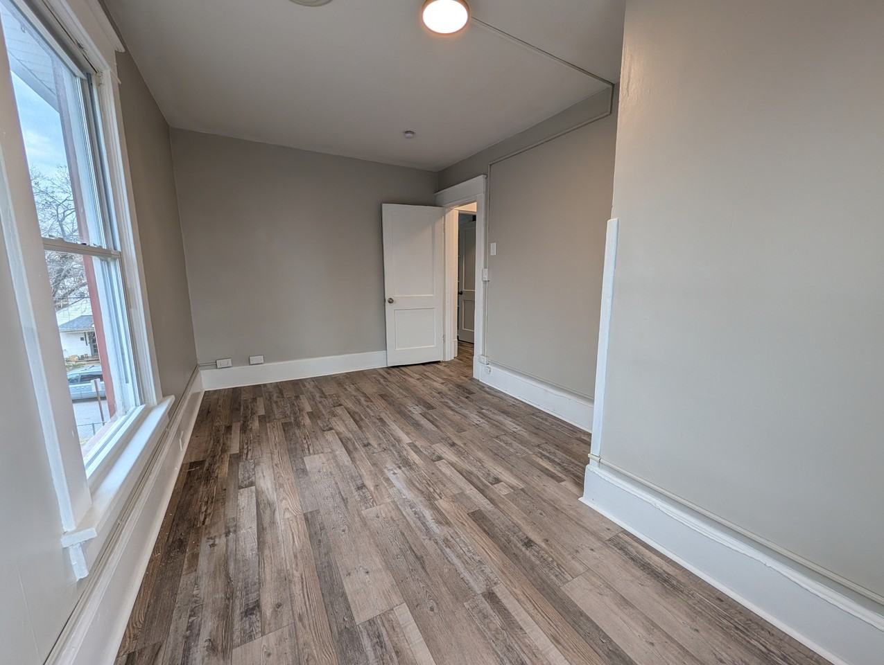 101 Thomas Rd #A - Photo 6 of 14