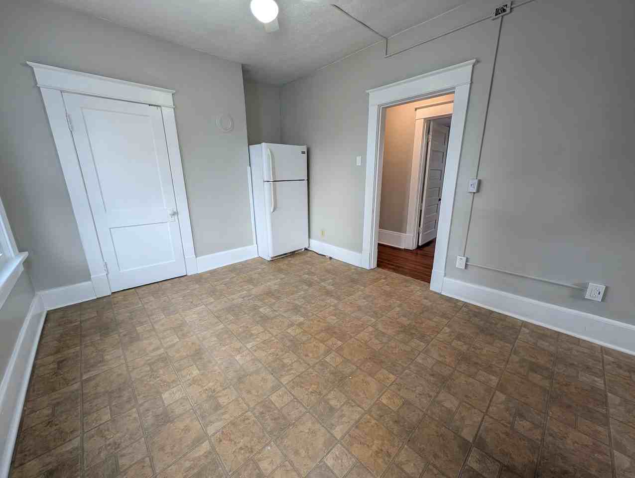 101 Thomas Rd #A - Photo 7 of 14