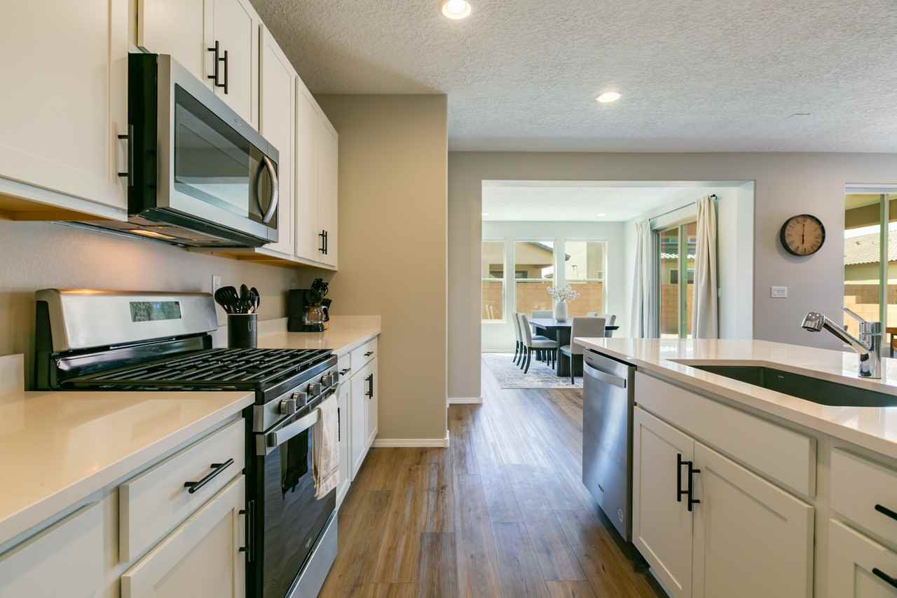 6057 Nauman Drive Dr Se - Photo 5 of 36