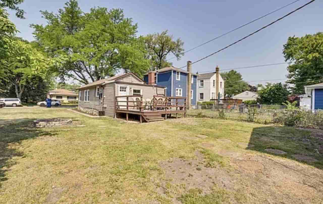 1675 South Cora Street - Photo 2 of 14