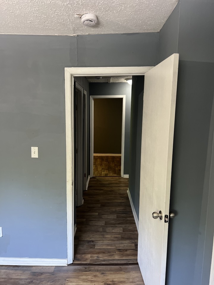 390 Cowan St #394 - Photo 3 of 43