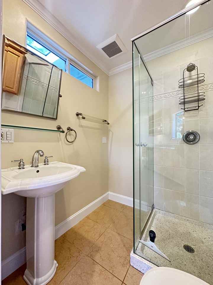 1214 San Anselmo Ave - Photo 6 of 18