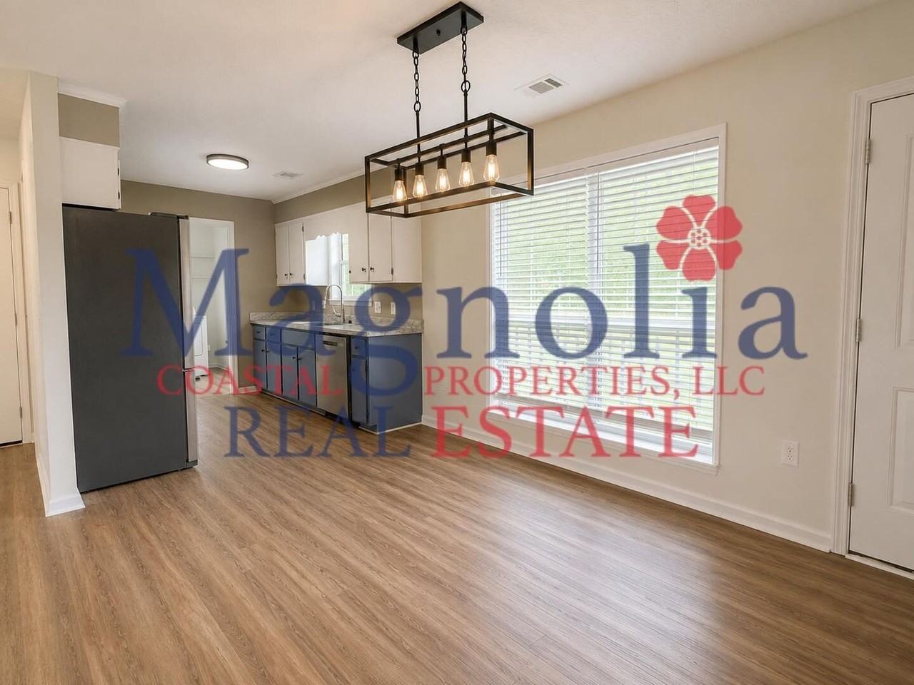 20 Boyd Dr - Photo 4 of 19