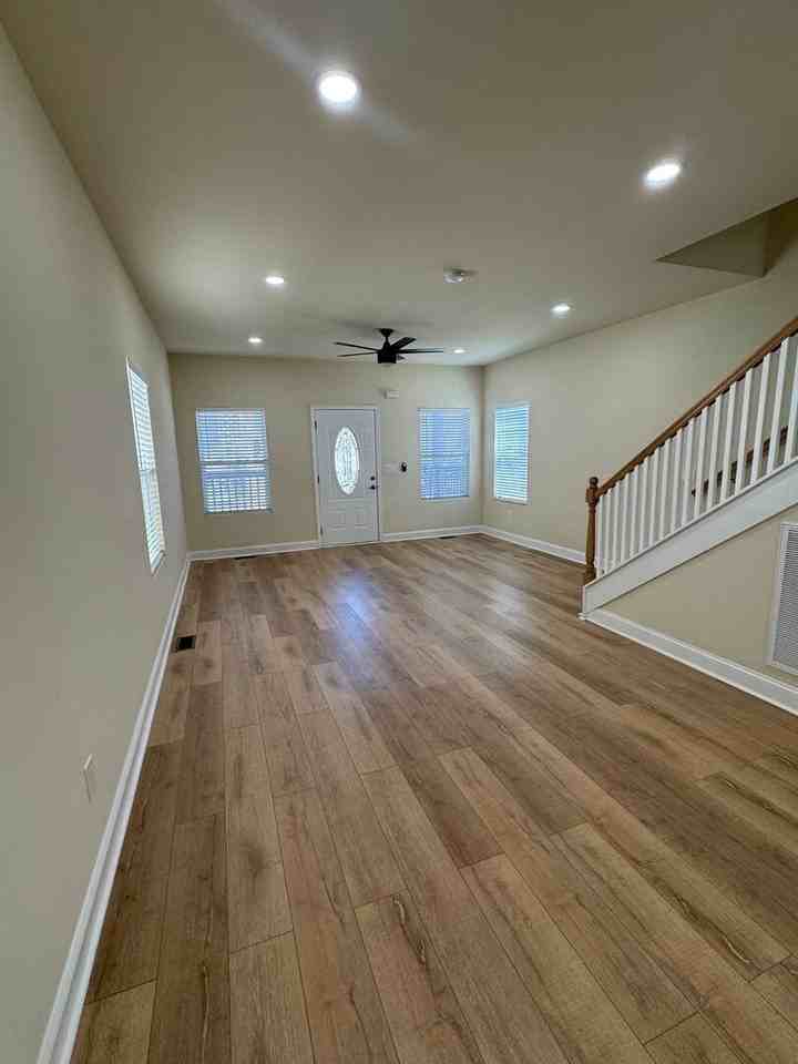 1909 Hermosa St - Photo 5 of 34