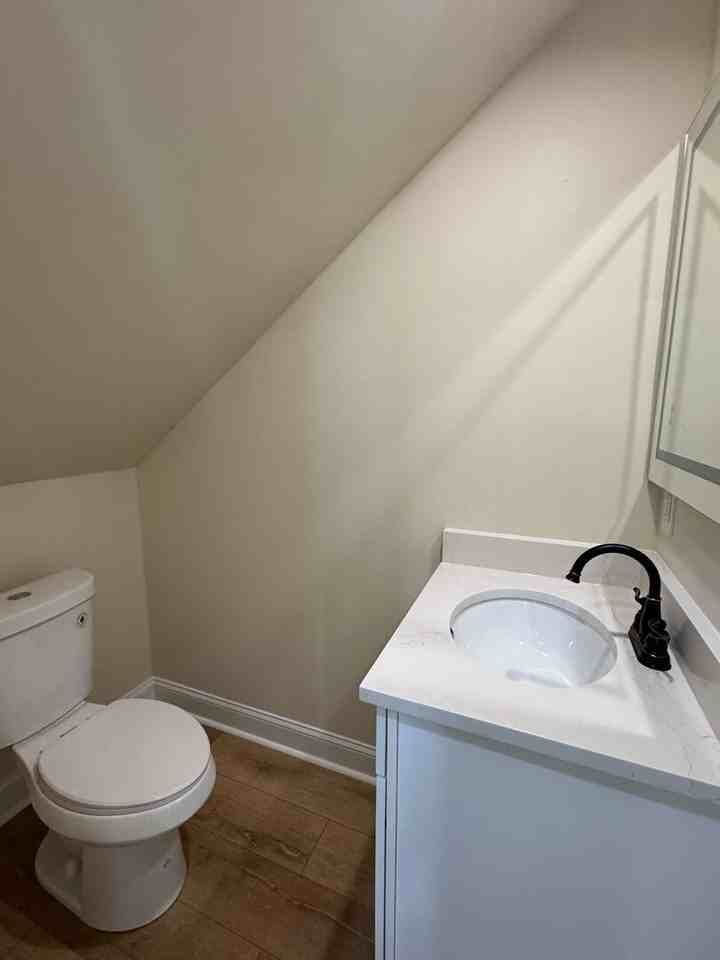 1909 Hermosa St - Photo 6 of 34