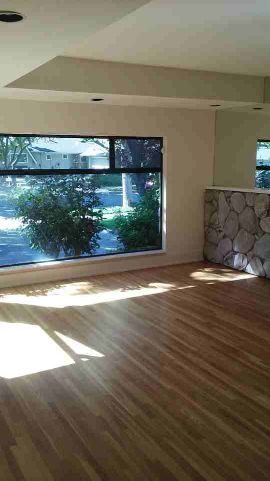 1523 Willowmont Ave - Photo 3 of 11