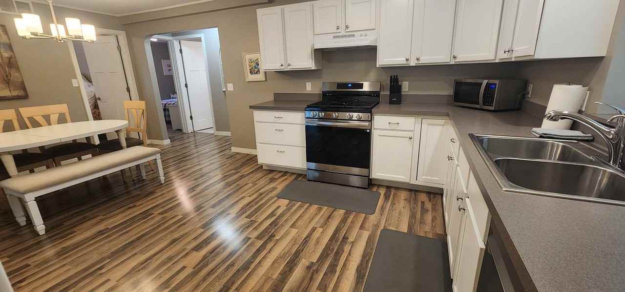 6260 Cedarmere - Photo 6 of 20