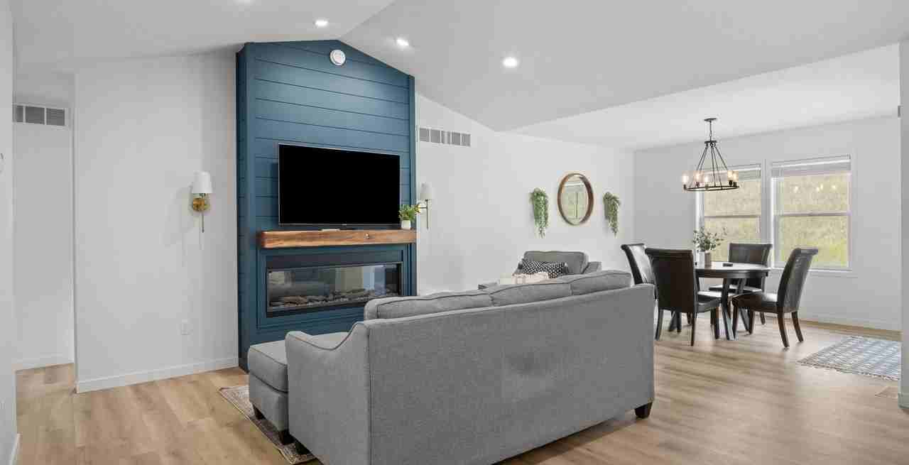 5905 Bunker Hill Rd - Photo 3 of 24