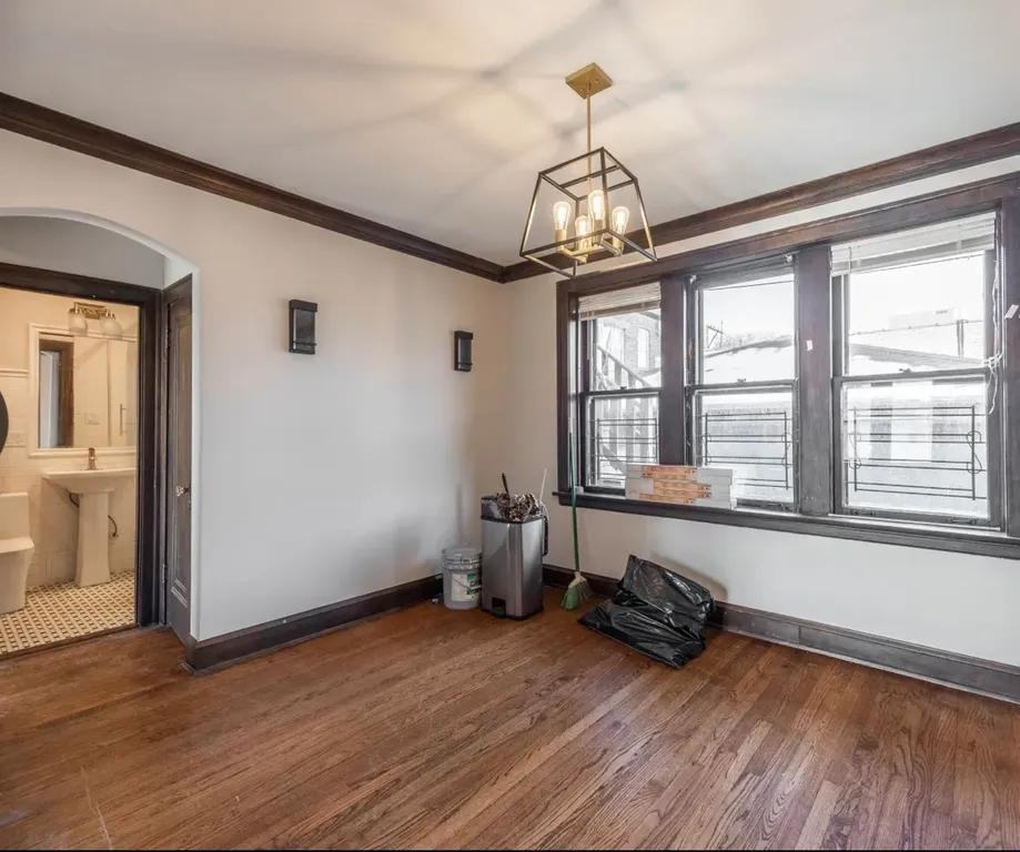 6411 N Talman Ave #304 - Photo 4 of 4