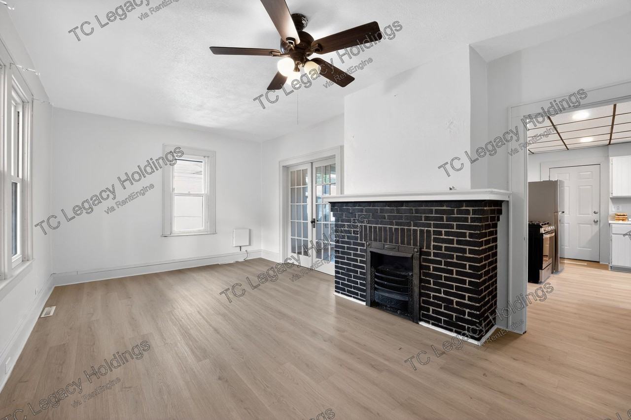 316 Harrison St - Photo 3 of 31