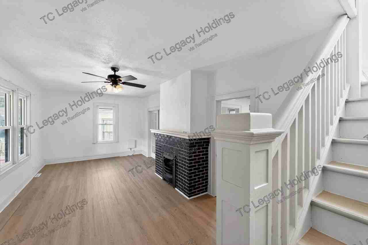 316 Harrison St - Photo 7 of 31