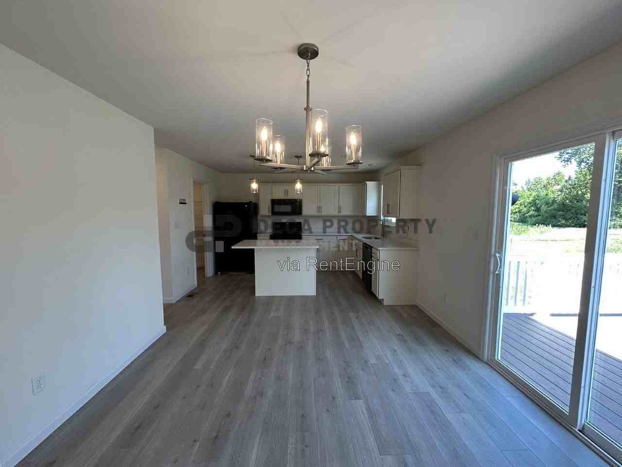 16732 River Stone Dr - Photo 6 of 19