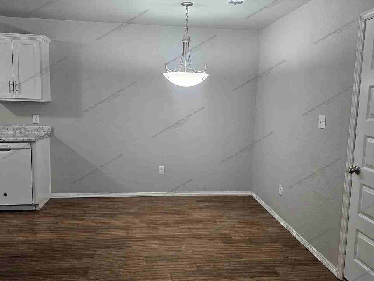 2121 Ingalls Ln #B - Photo 4 of 17