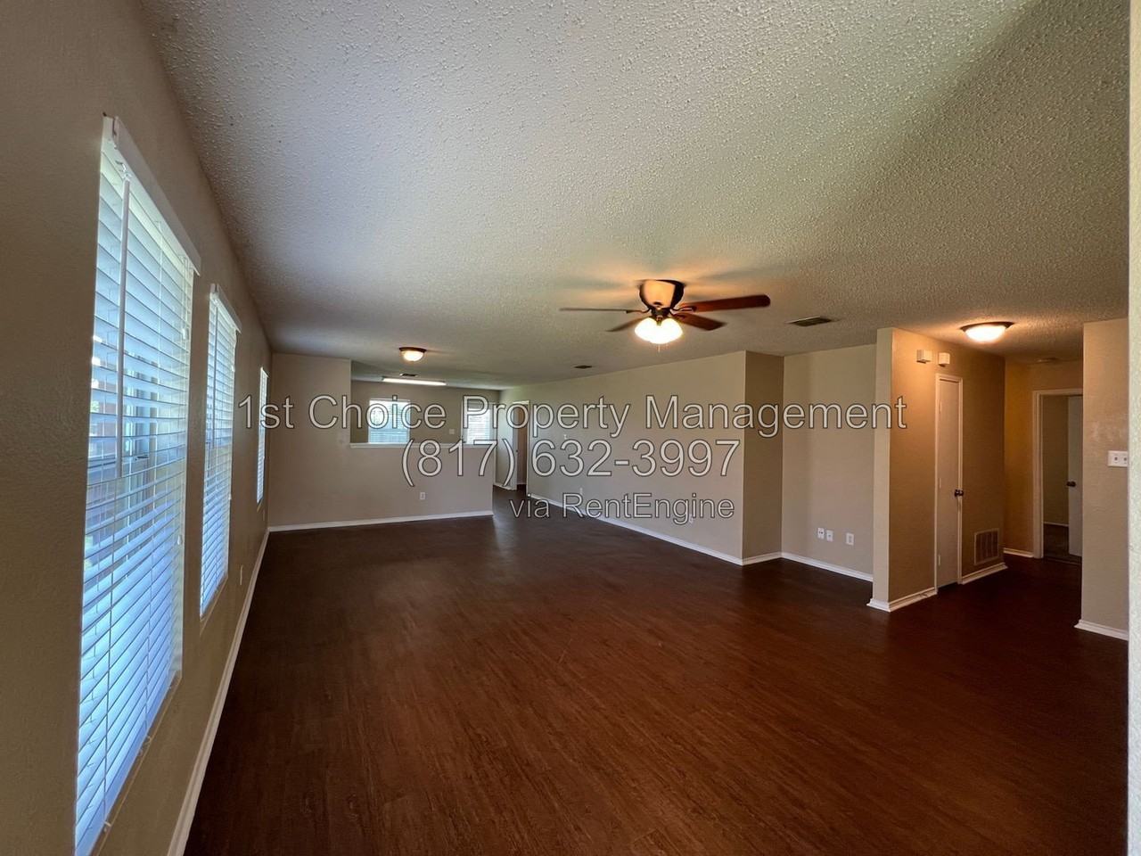 4888 Parkview Hills Ln - Photo 7 of 34