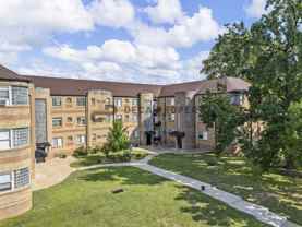 6020 S Kingshighway Blvd #H2 - Photo 1 of 1