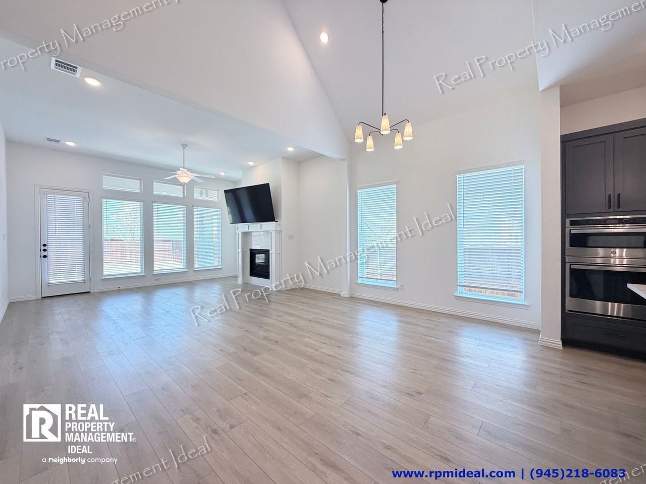 937 Salvation Dr - Photo 6 of 30
