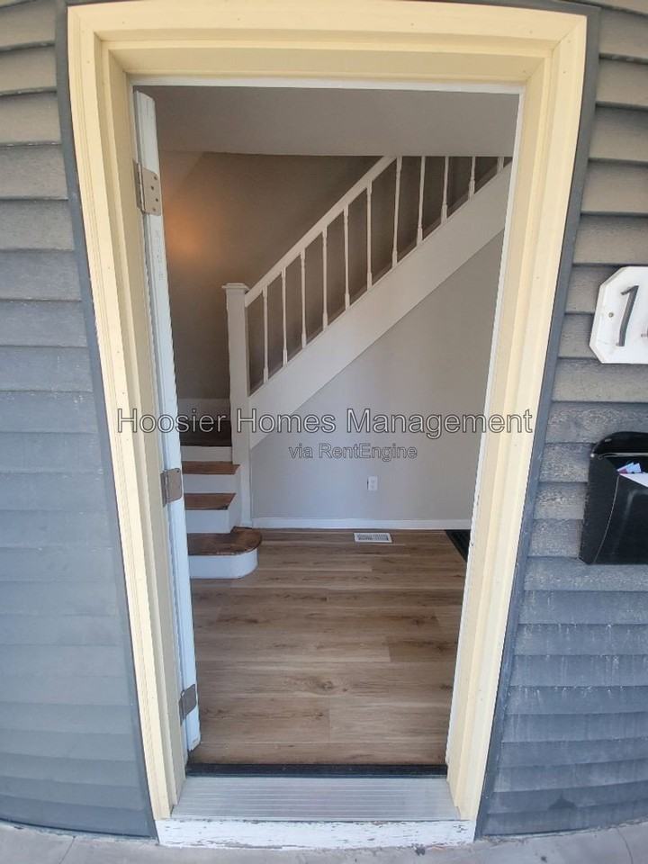 1814 E Ohio St - Photo 2 of 20