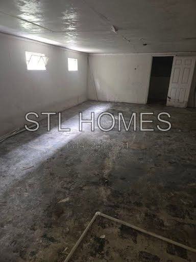1039 Gimblin St - Photo 3 of 10