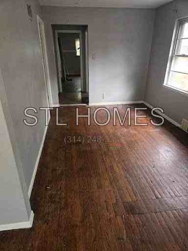 1039 Gimblin St - Photo 7 of 10