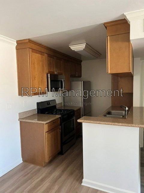 20327 Saticoy St #301 - Photo 5 of 18