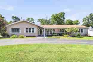 959 Orchard Lakes Dr - Photo 1 of 1