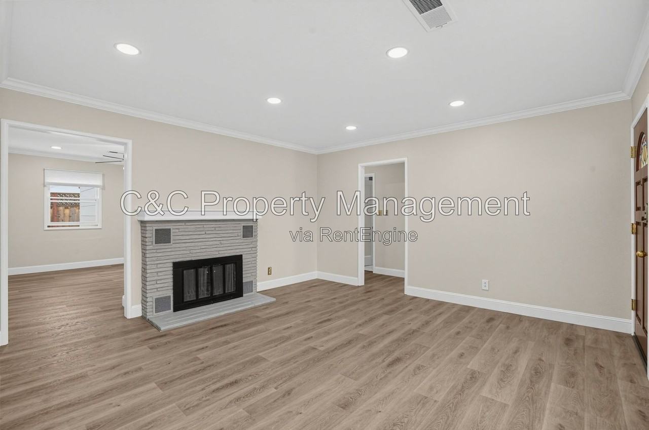 3606 Granzotto Dr - Photo 4 of 30