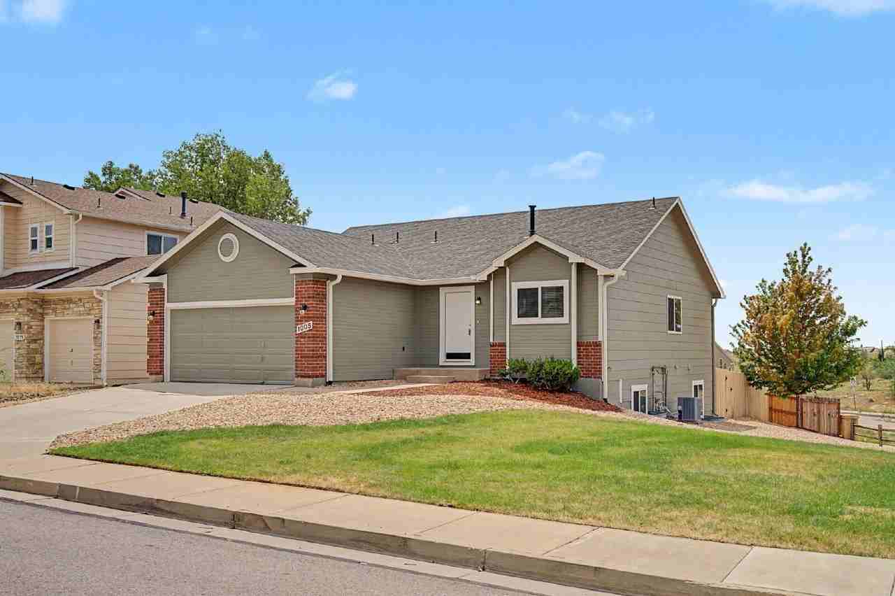 1005 Scarlet Oak Dr - Photo 3 of 41