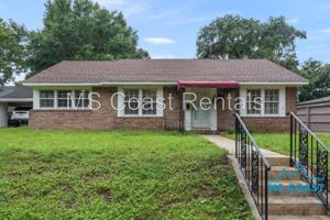 featured image of 479 Porter Ave