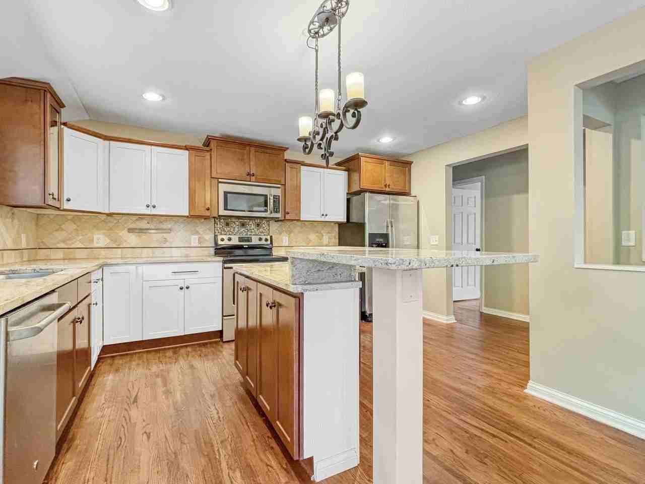 3936 Avondale St - Photo 7 of 34