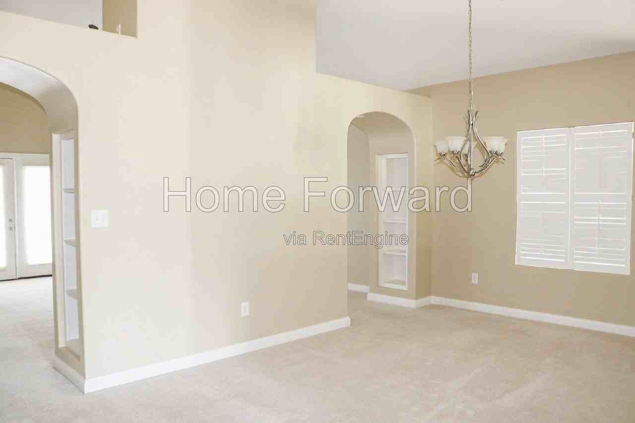 341 Hays Blvd - Photo 6 of 26