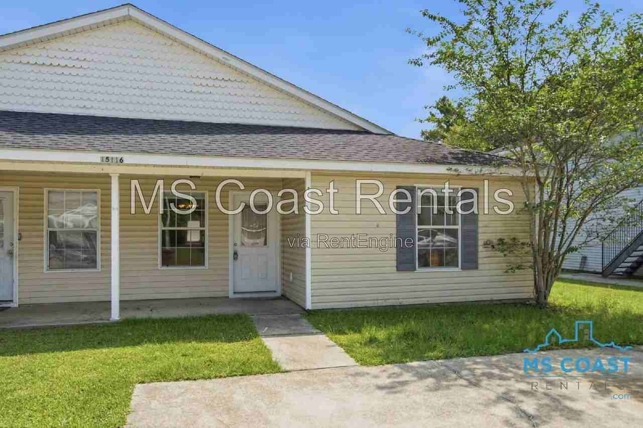 15116 Deer Creek Dr #B - Photo 3 of 23
