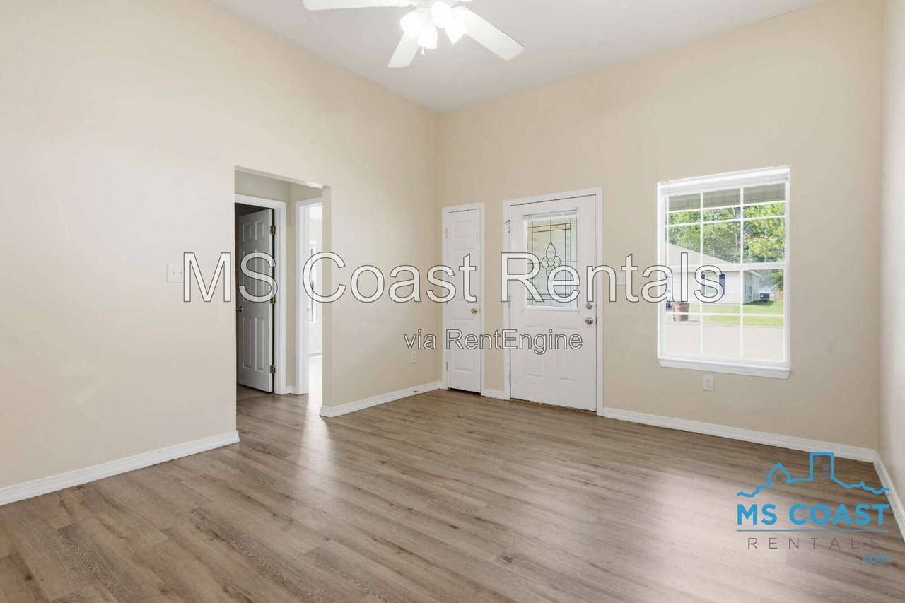 15116 Deer Creek Dr #B - Photo 6 of 23