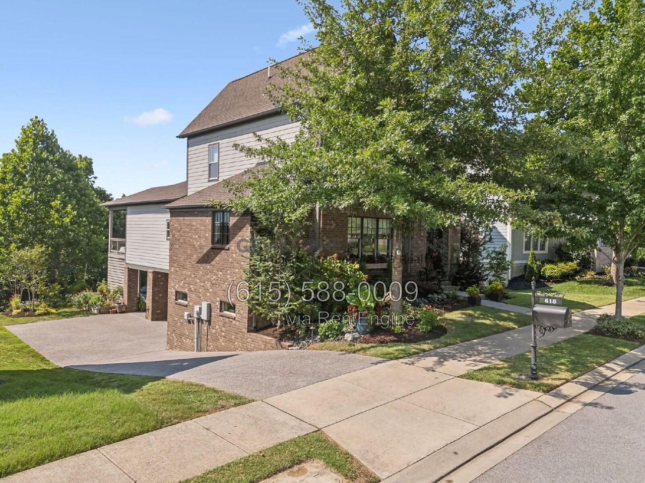618 Finnhorse Ln - Photo 2 of 50