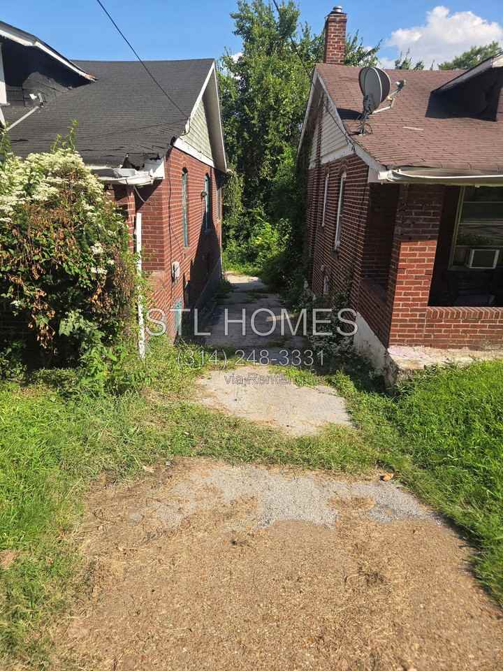 614 Fremont Ave - Photo 6 of 50