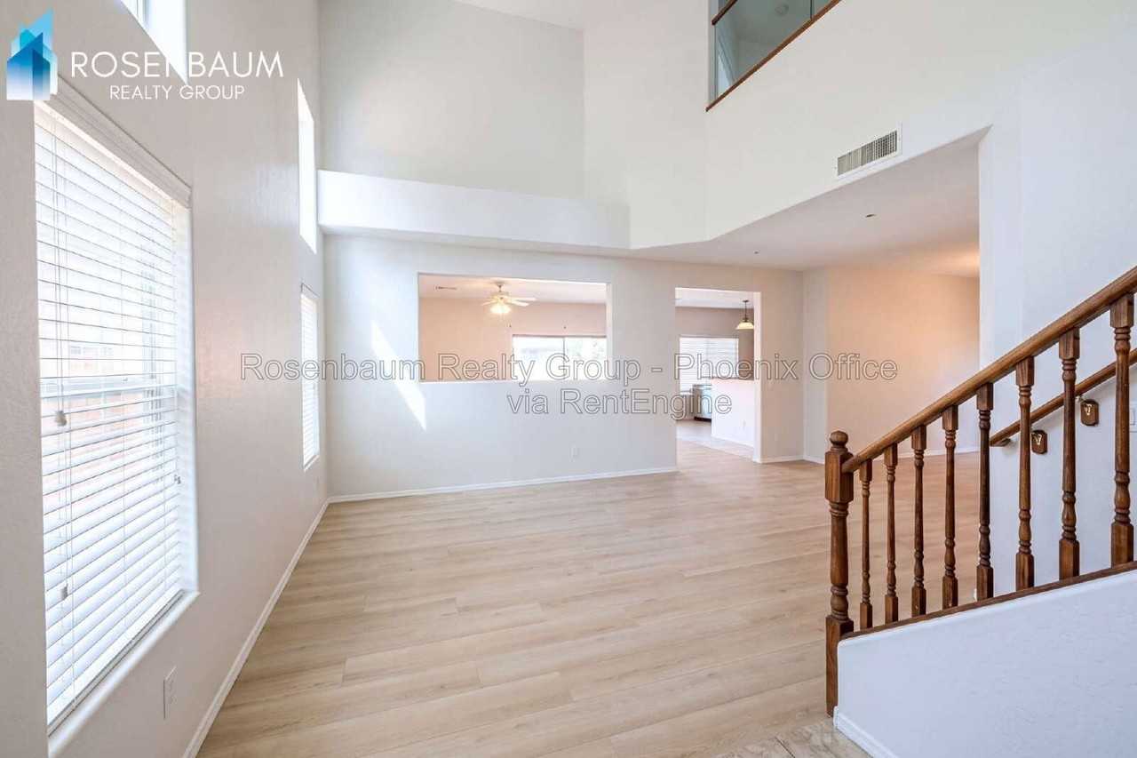 1739 N St Francis Pl - Photo 6 of 14